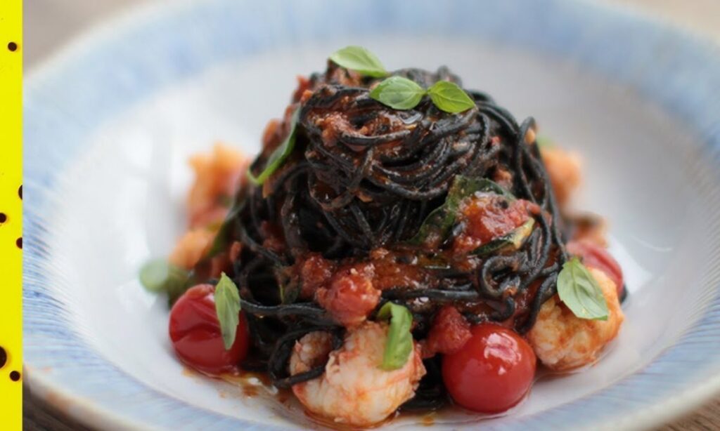 Squid Ink Pasta with Alfredo Sauce